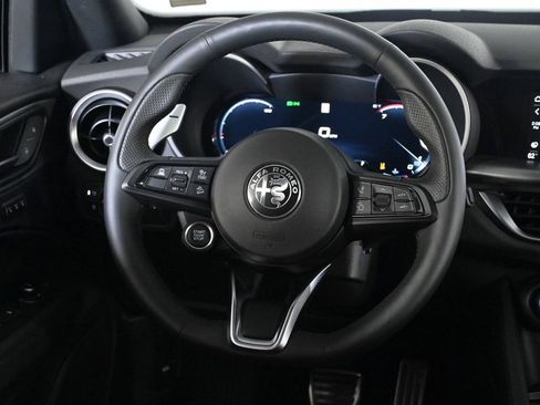 Used 2025 Alfa Romeo Stelvio Sprint w/ Veloce Package AWD/4WD image 10
