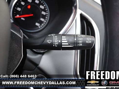 Used 2023 Chevrolet Equinox LT image 26