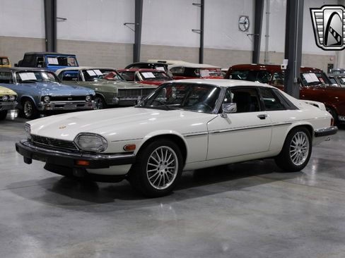 Used 1991 Jaguar XJS V12 Coupe image 2