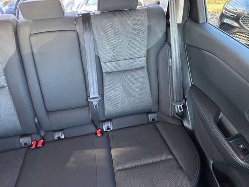 Used 2025 Nissan Rogue SV image 39