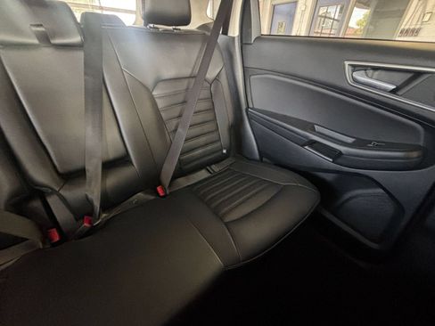 Used 2024 Ford Edge SEL AWD/4WD image 37