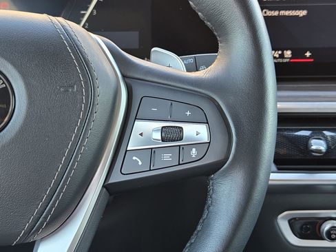 Used 2024 BMW X5 xDrive40i w/ Premium Package image 42