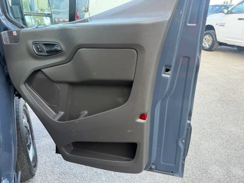 Used 2020 Ford Transit 250 148 High Roof Extended RWD image 16