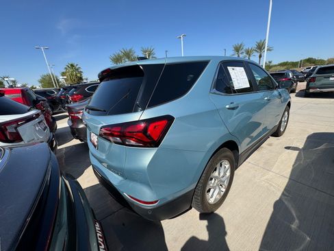 Used 2022 Chevrolet Equinox LT AWD/4WD image 4