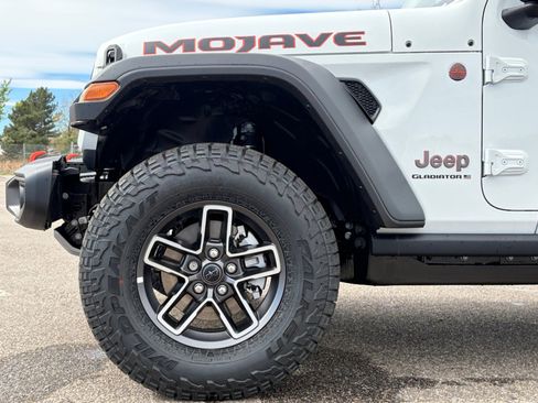 New 2026 Jeep Gladiator Mojave w/ Safety Group AWD/4WD image 10