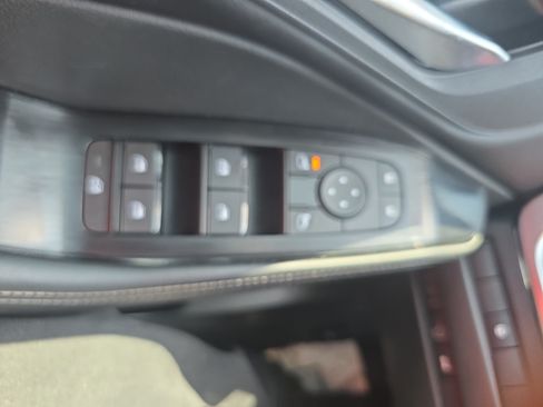 Used 2023 Nissan Rogue SV w/ SV Premium B Package FWD image 26