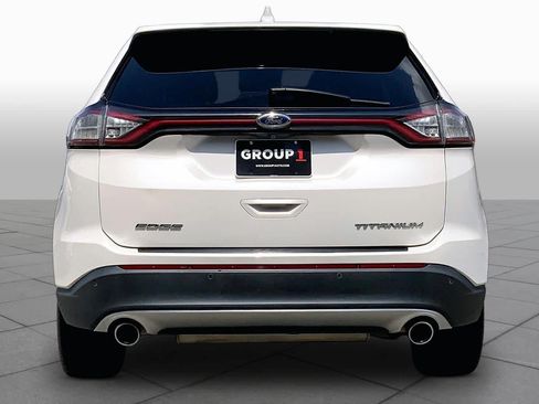 Used 2016 Ford Edge Titanium w/ Equipment Group 301A FWD image 5