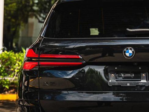 Used 2025 BMW X5 M60i w/ Climate Comfort Package AWD/4WD image 55