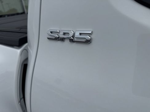Used 2025 Toyota Tacoma SR5 RWD image 6