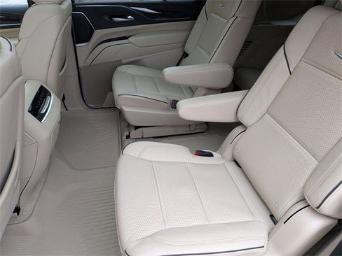 Certified 2024 Cadillac Escalade Premium Luxury w/ LPO, Floor Liner Package image 22