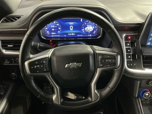 Used 2023 Chevrolet Tahoe Z71 w/ Luxury Package AWD/4WD image 17