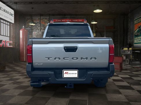Used 2024 Toyota Tacoma SR w/ SR Upgrade Package AWD/4WD image 6