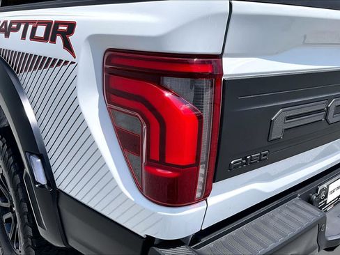 Used 2025 Ford F150 Raptor AWD/4WD image 49
