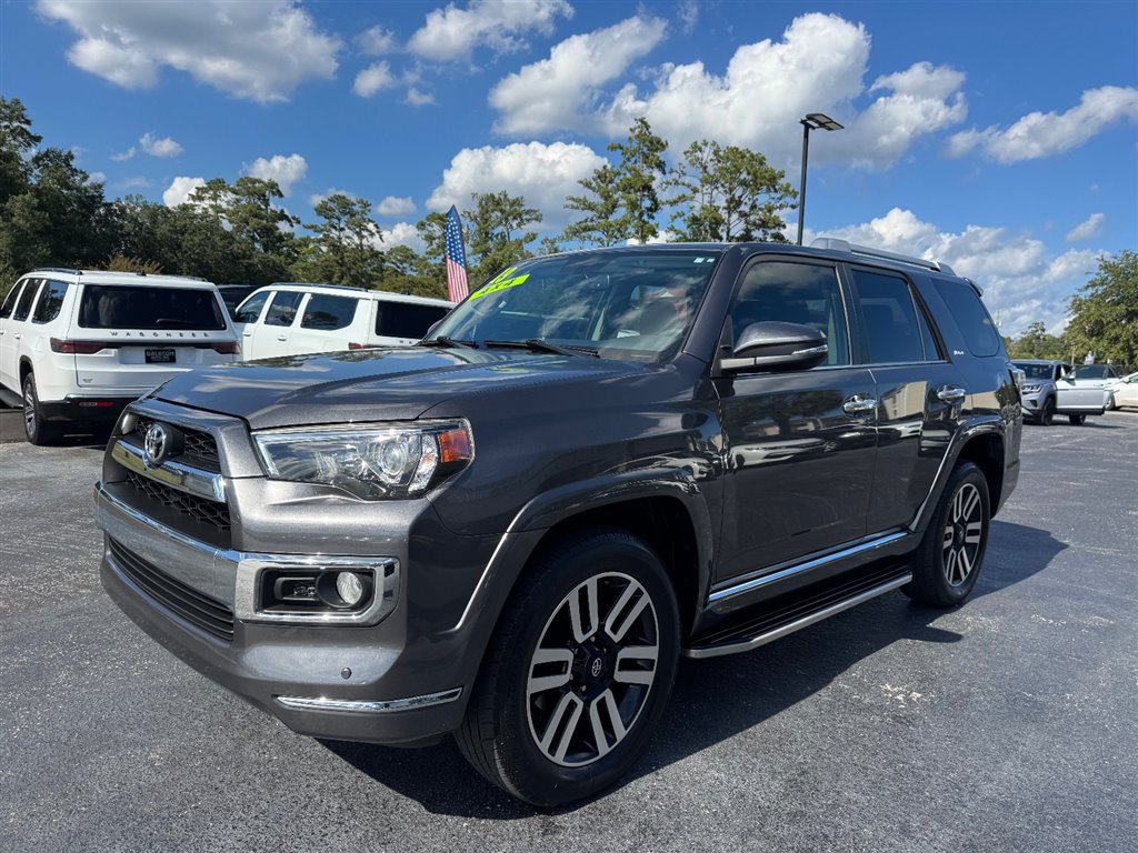 Used 2019 Toyota 4Runner Limited AWD/4WD image 4