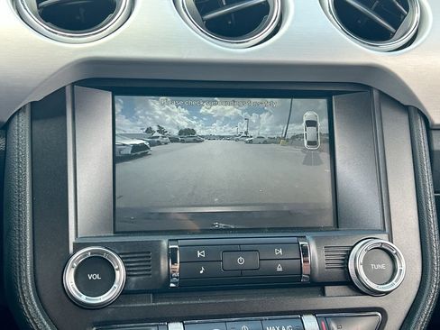 Used 2016 Ford Mustang Premium RWD image 8