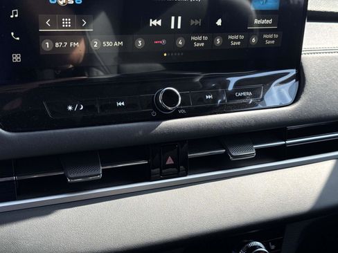 New 2025 Mitsubishi Outlander SE image 22