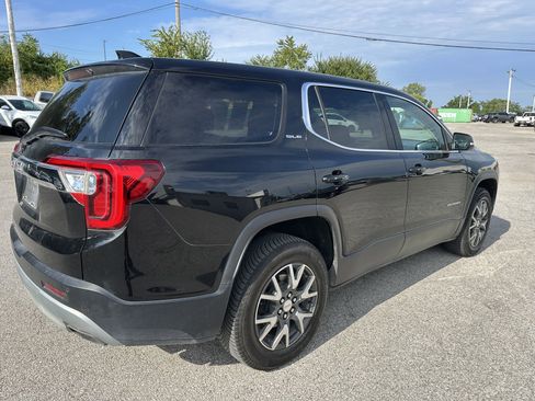 Used 2022 GMC Acadia SLE image 7