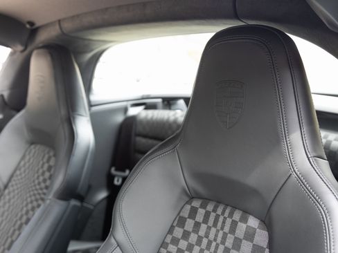 Certified 2026 Porsche 911 Targa 4 GTS image 24