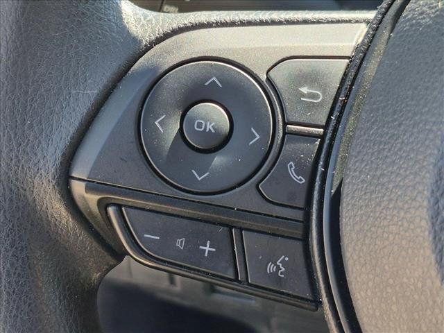 Used 2023 Toyota Corolla LE FWD image 11