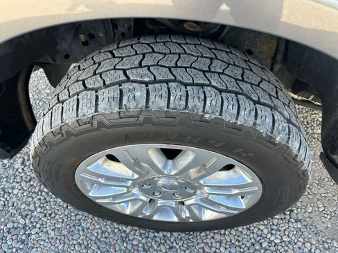 Used 2010 Ford F150 Platinum image 39