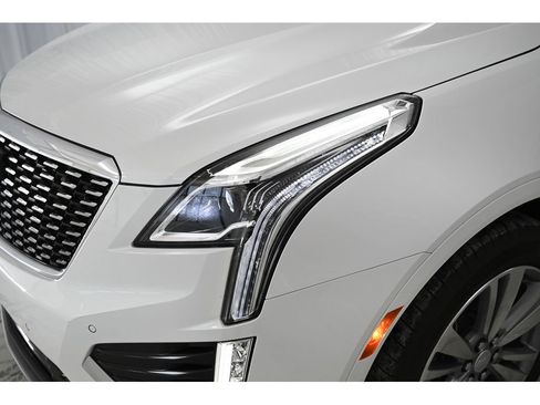 Certified 2025 Cadillac XT5 Premium Luxury image 22