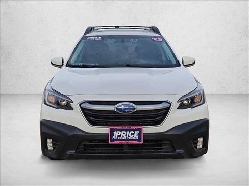 Used 2022 Subaru Outback Premium image 2