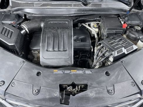 Used 2017 Chevrolet Equinox LT w/ Convenience Package image 44