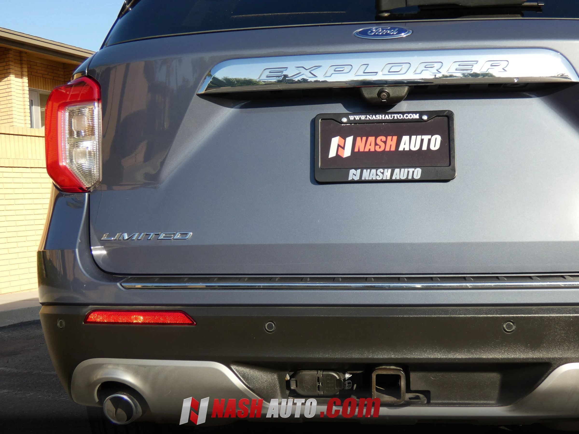 Used 2021 Ford Explorer Limited AWD/4WD image 11