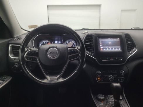 Used 2020 Jeep Cherokee Latitude Lux w/ Comfort/Convenience Group AWD/4WD image 22
