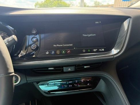 Used 2023 Buick Envision Essence w/ Technology Package I AWD/4WD image 15