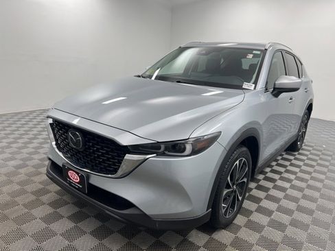Used 2023 MAZDA CX-5 AWD 2.5 S w/ Premium Package image 2