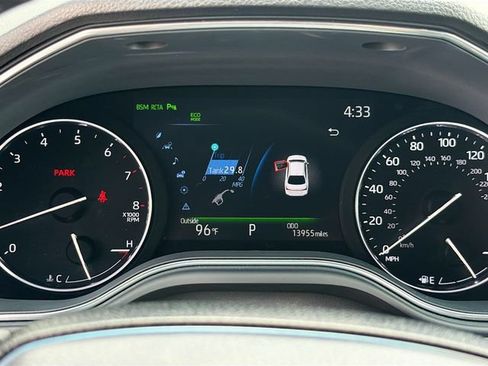 Used 2020 Toyota Avalon Touring w/ Advanced Safety Package FWD image 13
