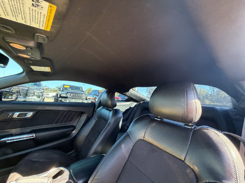 Used 2020 Ford Mustang GT Premium w/ Carbon Sport Interior Package RWD image 31