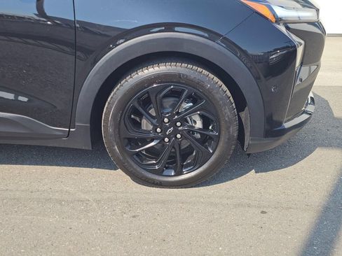 New 2027 Chevrolet Bolt RS w/ Super Cruise Package FWD image 9