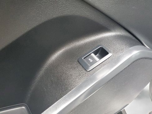 Used 2022 Audi Q5 2.0T Premium w/ Convenience Package image 22