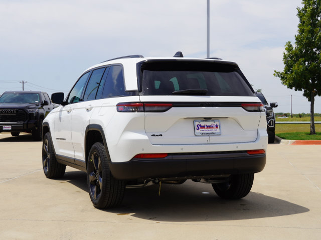 New 2026 Jeep Grand Cherokee Limited w/ Limited Altitude Package AWD/4WD image 9