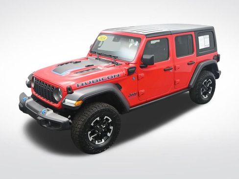Used 2024 Jeep Wrangler Unlimited Rubicon 4xe AWD/4WD image 23