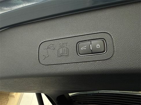 New 2026 Lincoln Aviator Reserve image 17