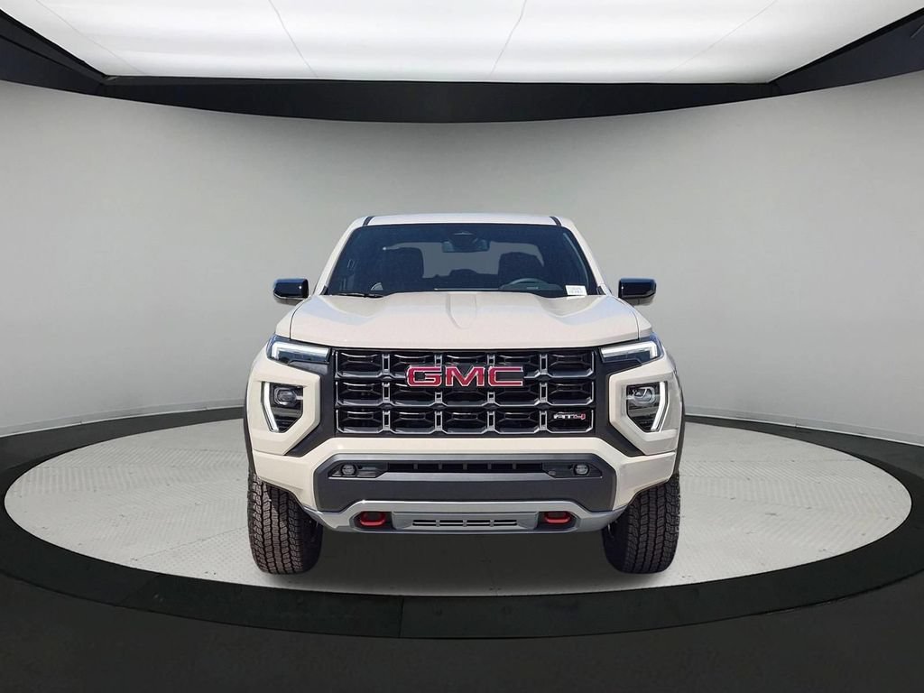 New 2026 GMC Canyon AT4 AWD/4WD image 8