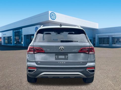 Used 2023 Volkswagen Taos SE w/ Black Wheel Package AWD/4WD image 6