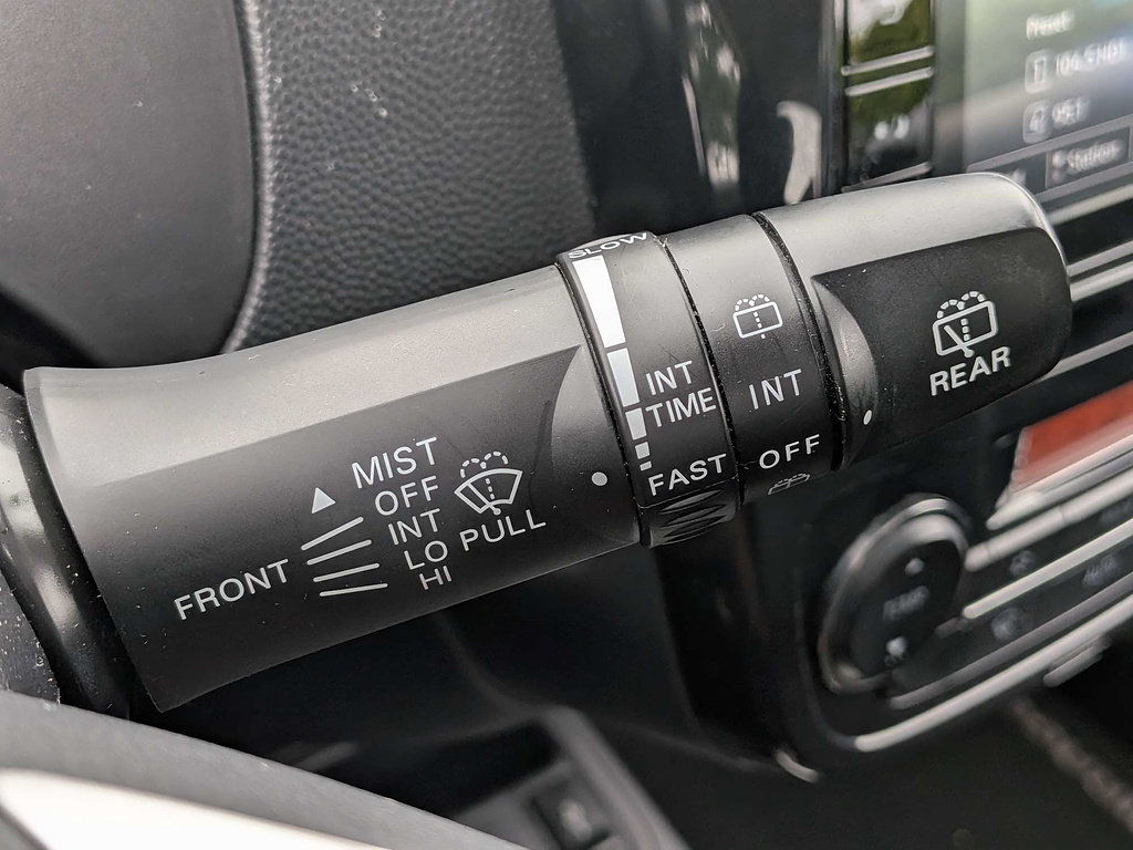 Used 2024 Mitsubishi Mirage ES FWD image 28