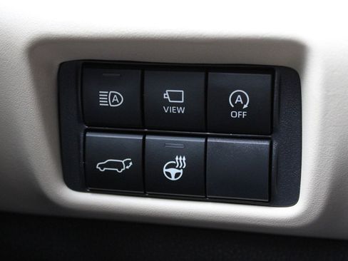 Used 2023 Toyota Highlander Platinum AWD/4WD image 31