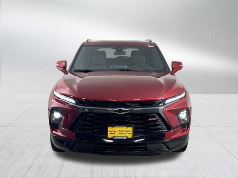 Used 2023 Chevrolet Blazer RS image 2