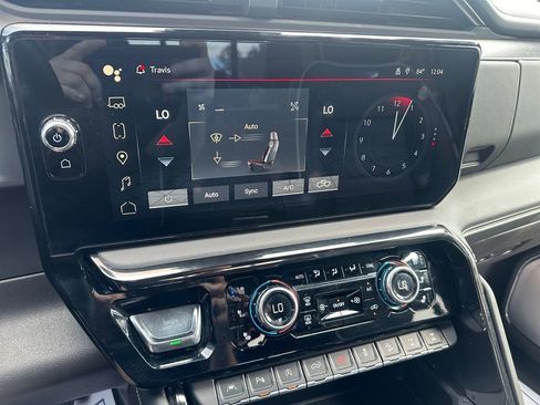 Used 2024 GMC Sierra 1500 AT4X image 23