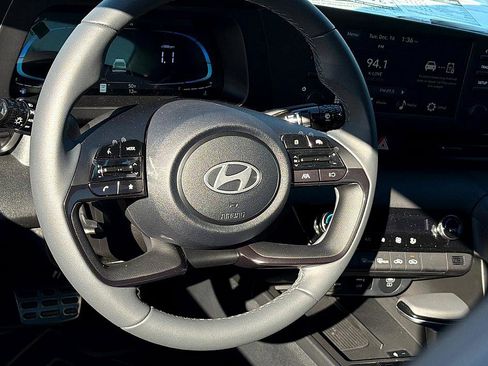 New 2026 Hyundai Elantra Sport image 6