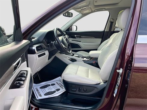 Used 2022 Kia Telluride SX image 21