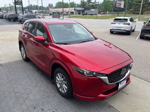Certified 2024 MAZDA CX-5 AWD 2.5 S w/ Preferred Package image 3