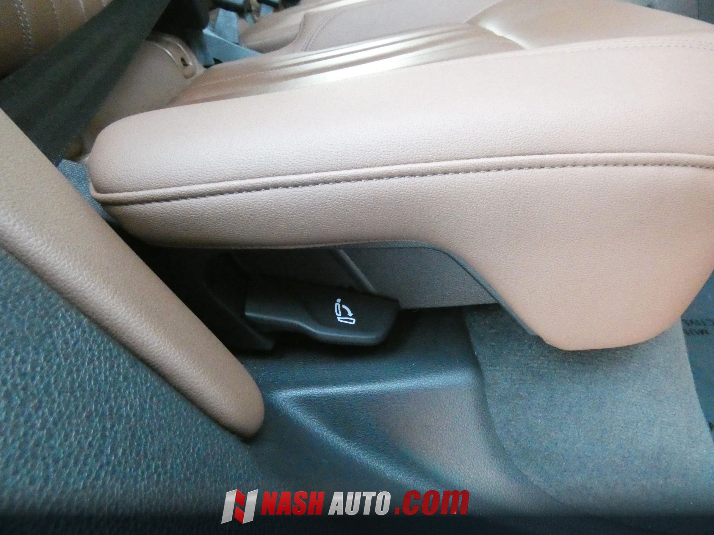 Used 2022 Audi Q5 2.0T Premium Plus w/ Premium Plus Package AWD/4WD image 43