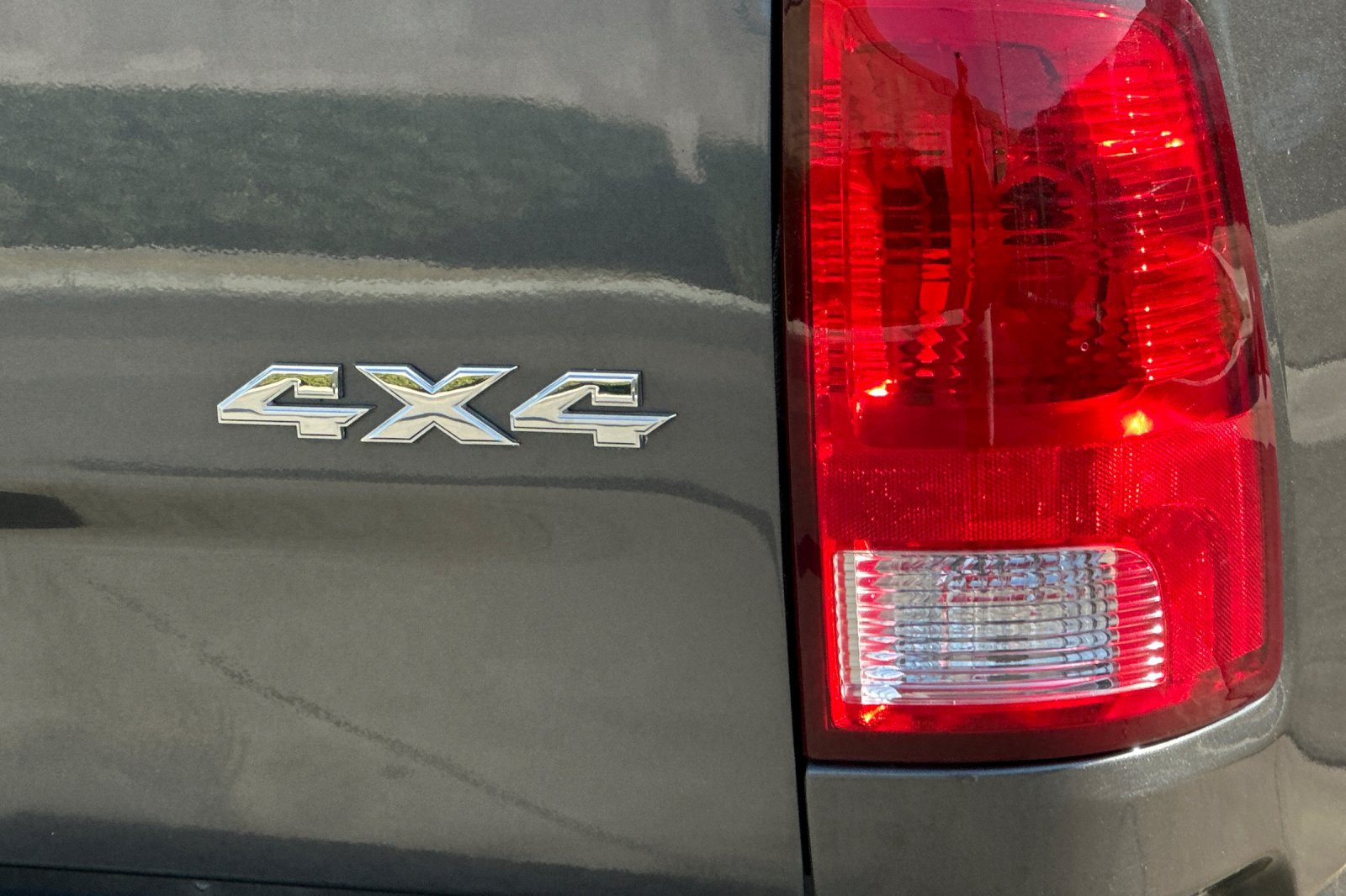 Used 2019 RAM 1500 Express AWD/4WD image 28