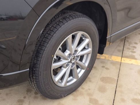 New 2025 MAZDA CX-5 AWD 2.5 S w/ Preferred Package image 11